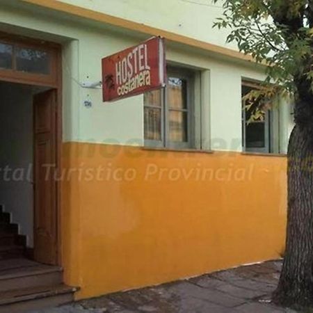 Hostel Costanera Gualeguaychu Bagian luar foto