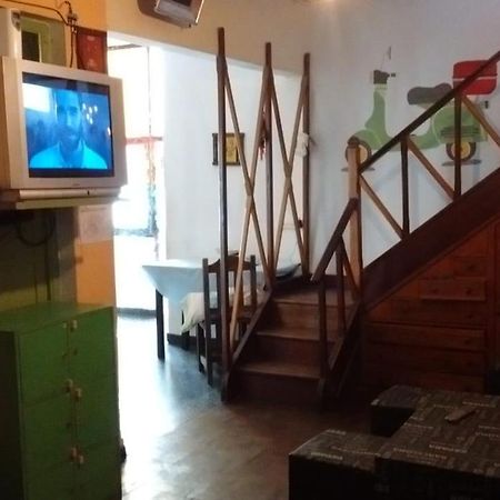 Hostel Costanera Gualeguaychu Bagian luar foto